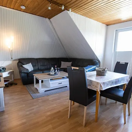 Apartment Haus-Lily-Nr-04 *